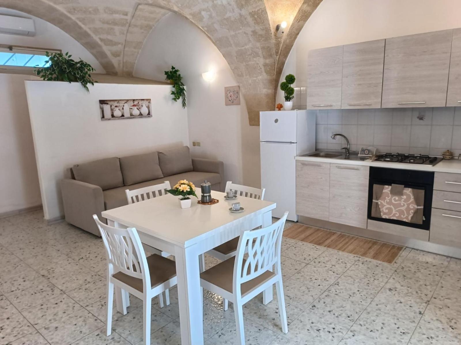 Casa Vacanze Teichos Grottaglie Buitenkant foto